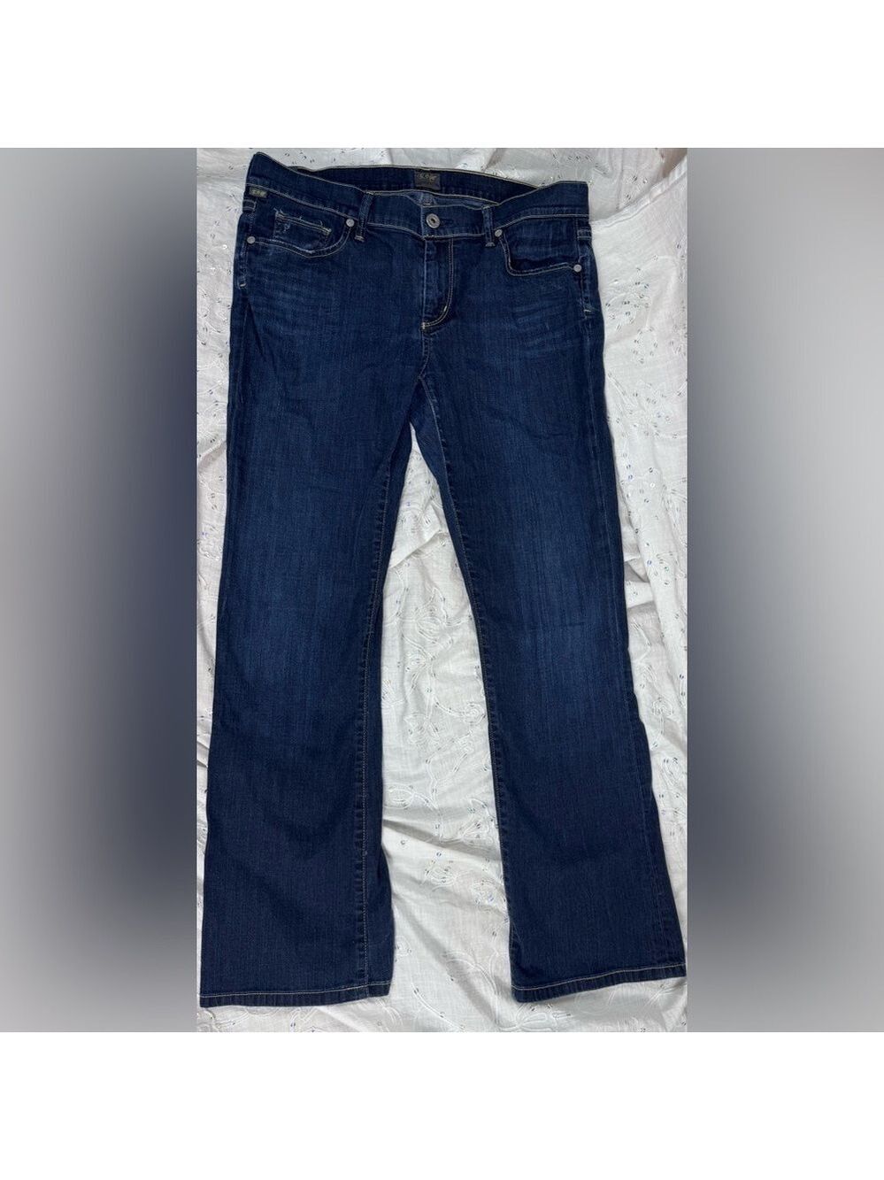 Citizens of Humanity Kelly Low Rise Bootcut Jeans – Dark Wash – Size 28